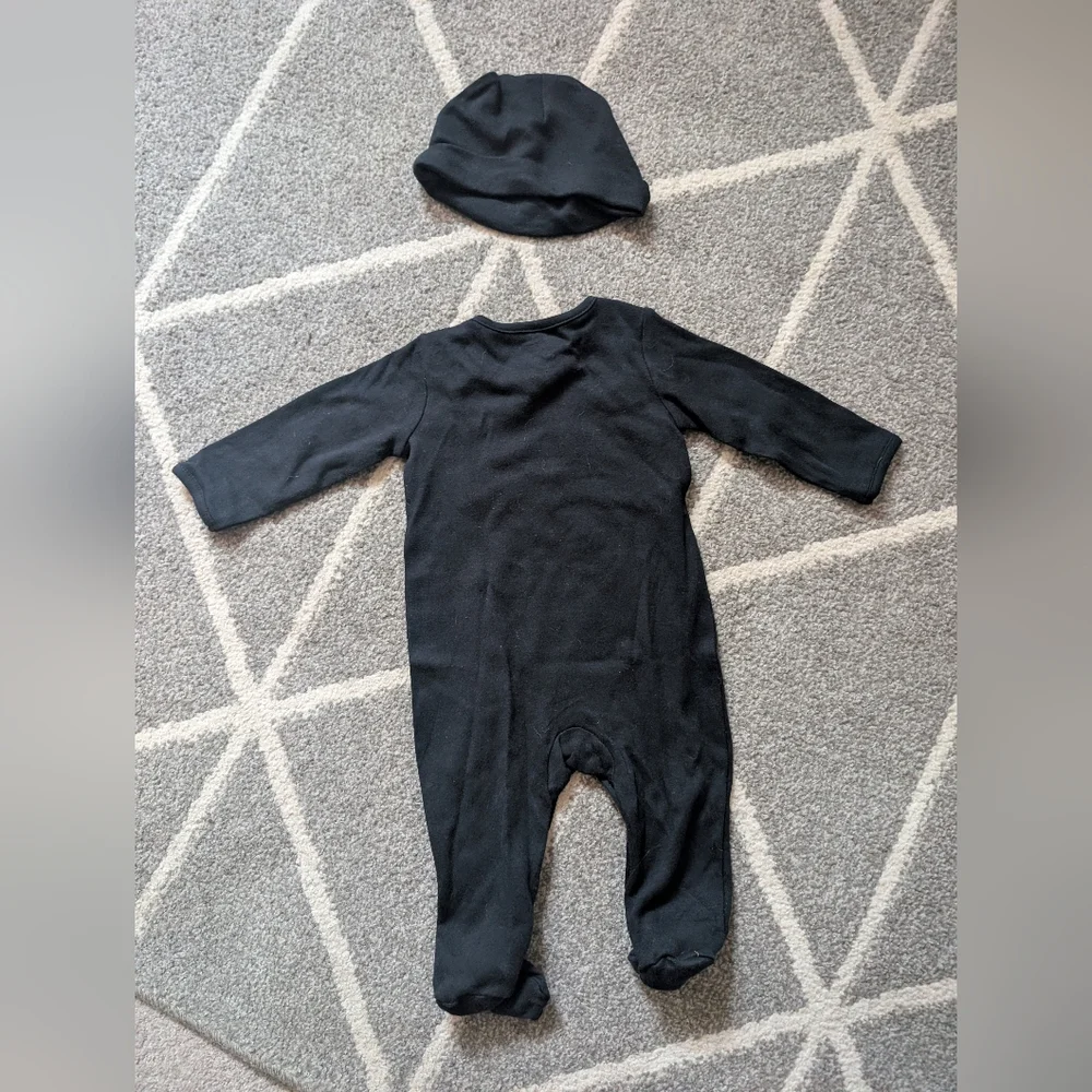 Carters‎ Halloween Skeleton Infant Footed Onesie With Hat 3-6 Months